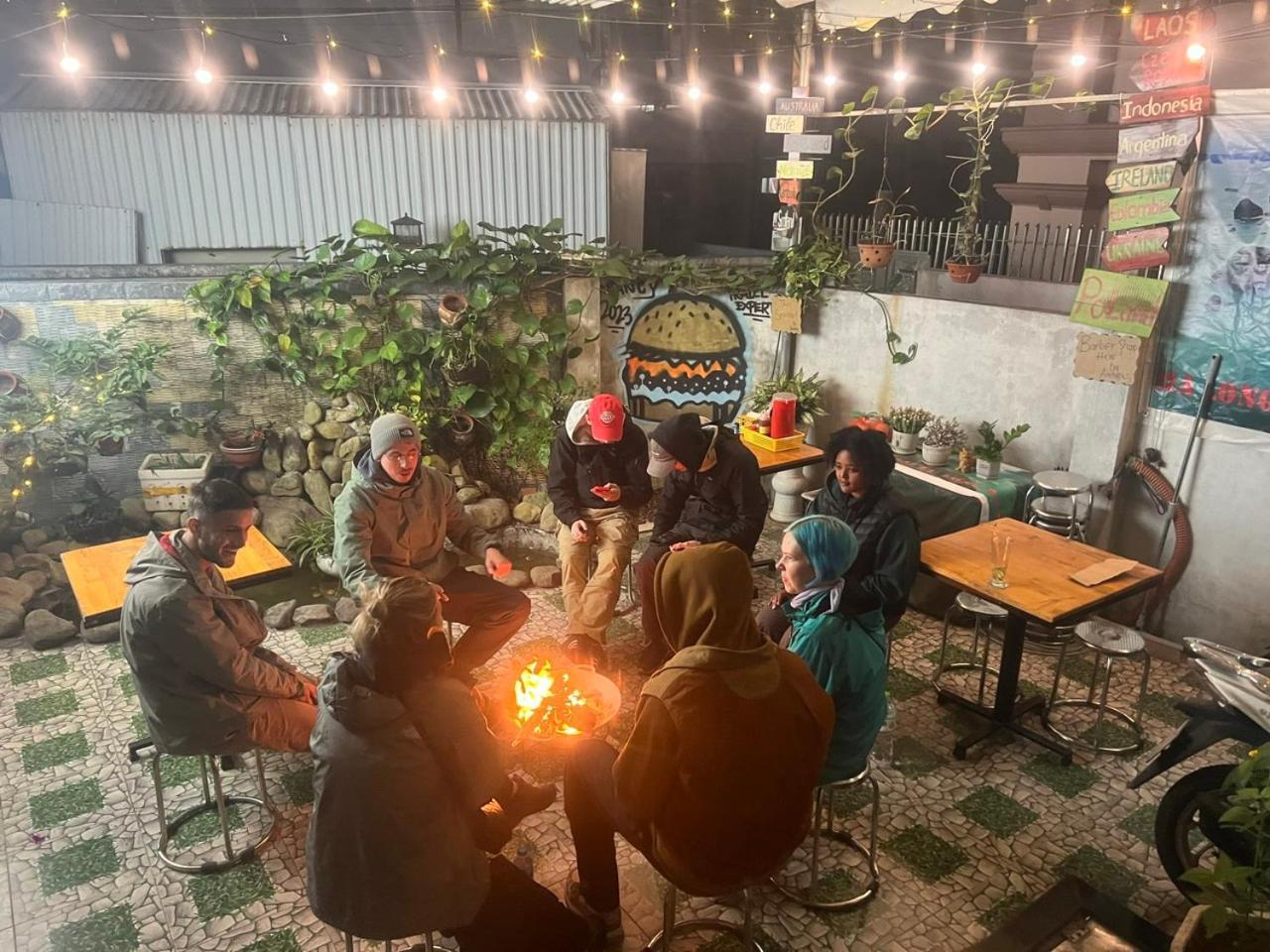 Ha Long Fancy Hostel With Vegetarian And Vegan Restaurant Екстер'єр фото